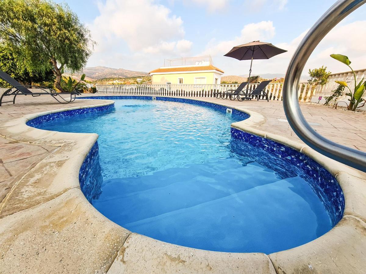 פאהיה Katya-Sofia Villa - Tranquility With Sea View מראה חיצוני תמונה